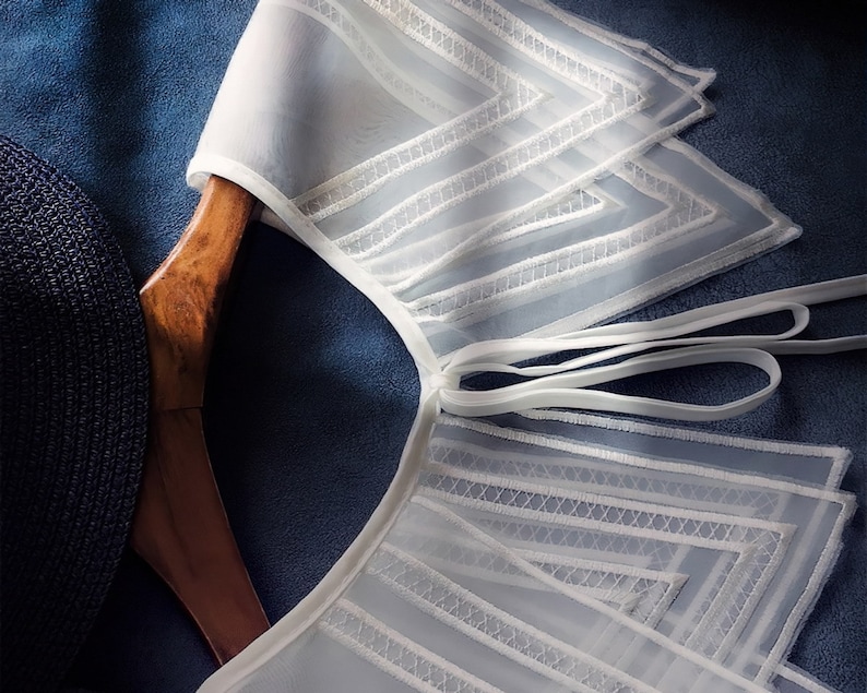 Organza Fake Collar Staccabile Front Tie Shirts Bianco Falso Vintage Versatile Camicetta Colletto per Donne Ragazze Favori immagine 2