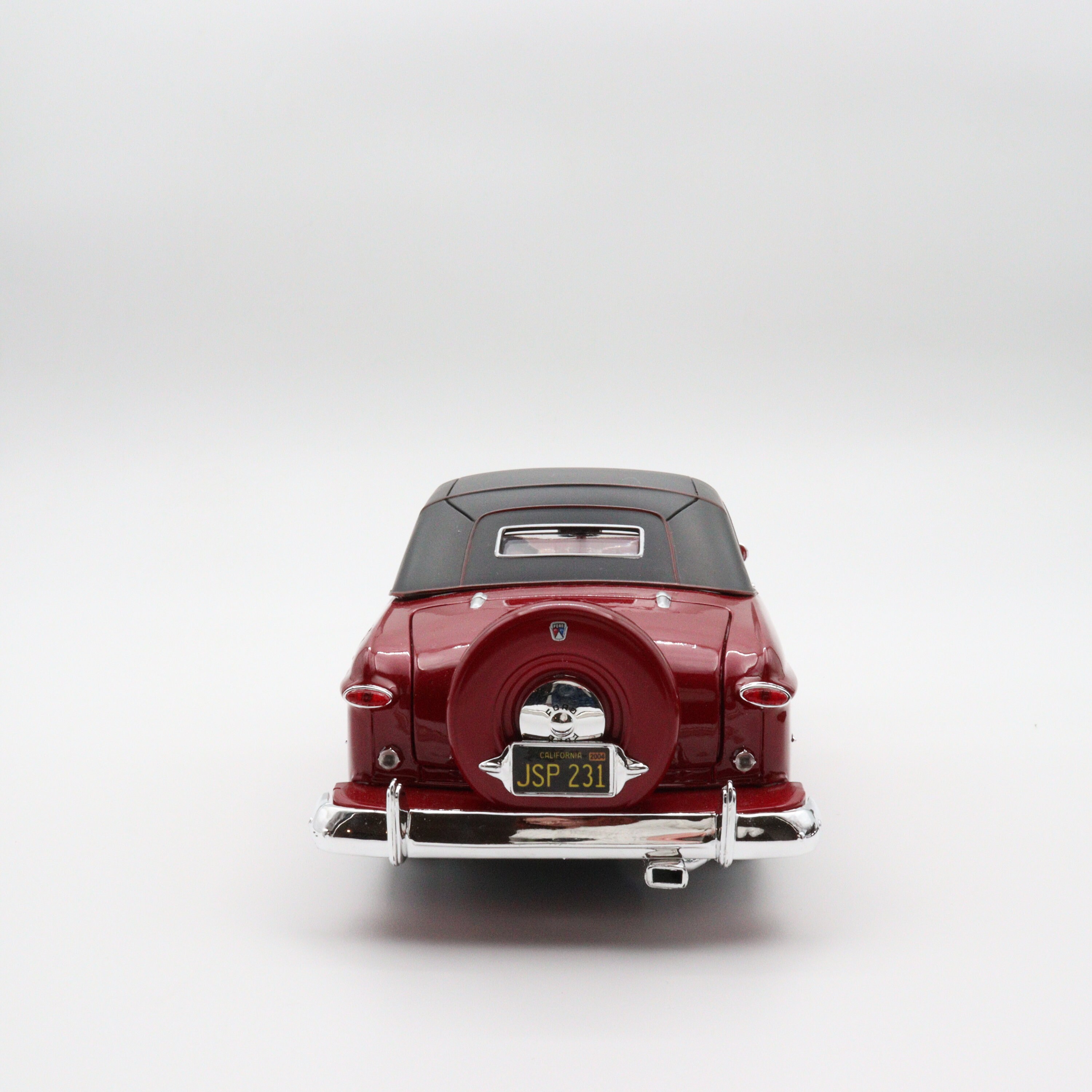 Maisto 1950 Ford Model Carscale 1/18 Red Diecast Carvintage Model Car
