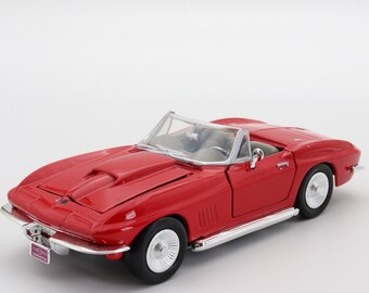 2020-2025 Chevy Chevrolet Corvette Stingray C8 Guscio Olio 1:64 2020-2025 Chevy Chevrolet Corvette Stingray C8 Guscio Olio 1:64