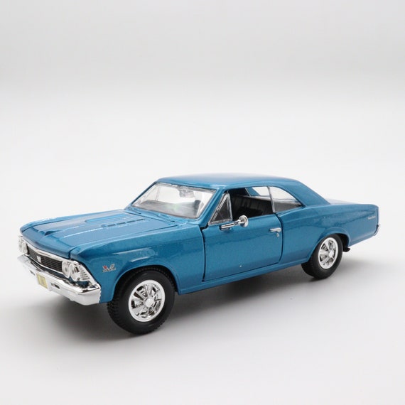 1966 chevelle diecast sale