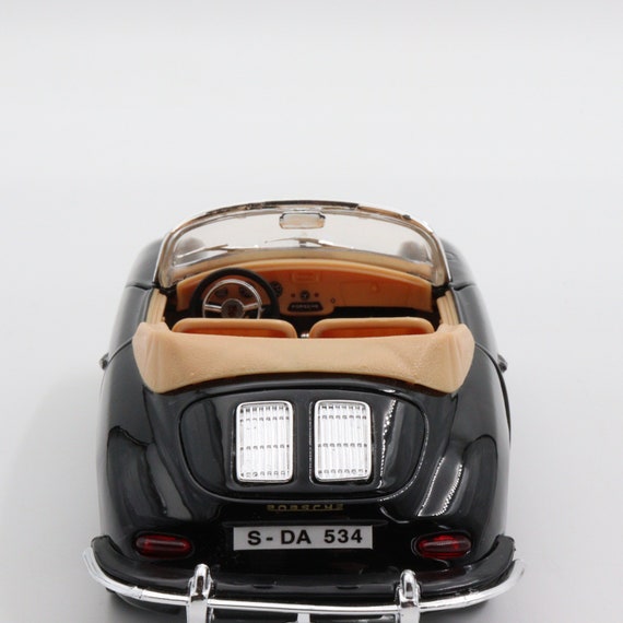 Burago 1961 Porsche 356B Carbiolet Diecast Car|scale 1/24