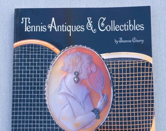 Tennis Antiquitäten & Sammlerstücke von Jeanne Cherry, Neu