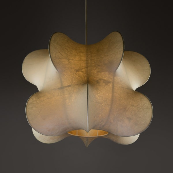 Cocoon Resin Lamp by Achille & Pier Castiglioni for Flos 1960s / Iconic Italian Midcentury Modern Pendant Light