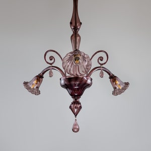 Szkło Murano w stylu art déco MVM Cappellin / Venini lata 30. XX wieku / Lampa wisząca w stylu vintage z trzema światłami włoskiej produkcji / Antyczny żyrandol