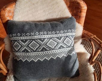 Hand knitted cushion cover, pillow covers, knitted nordic pillow cover, Scandi decor, Norwegian, handmade decoration, throw pillow, hygge