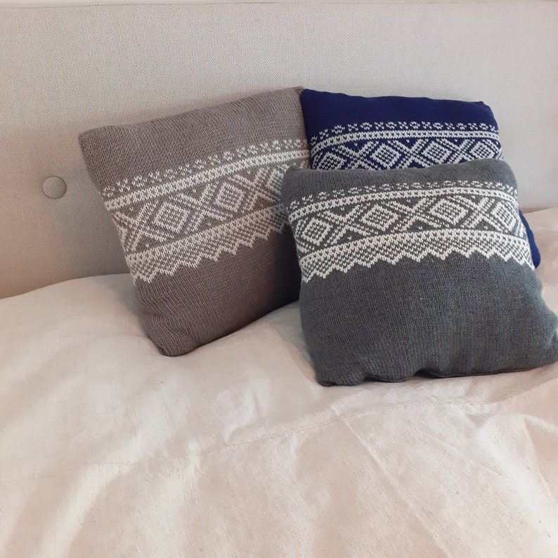 Hand knitted cushion cover, pillow covers, knitted nordic pillow cover, Scandi decor, Norwegian, handmade decoration, throw pillow, hygge zdjęcie 5