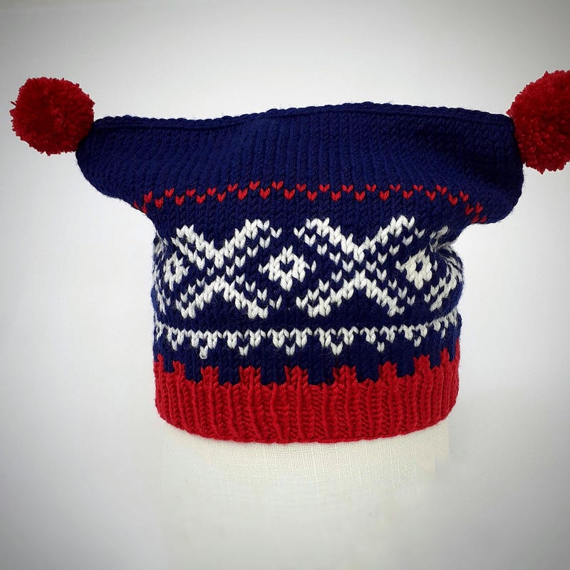 thumbnail interactive-video image 1 of Norwegian Design Winter Hat - Classic Ski Style Beanie For Women (Black, One Size) 1 of 6