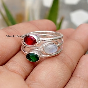 Röd rubin och grön smaragd, månstensring, 925 sterlingsilver, handgjord statement-ring, ring med 3 ädelstenar, vacker ring, unik ring,