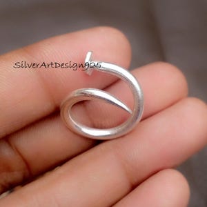 Naturlig nagelring, Handgjorda smycken, Smidda silvernagelgåvor, Massivt 925 sterlingsilver, Populär ring, Designerring, Vacker presentring,