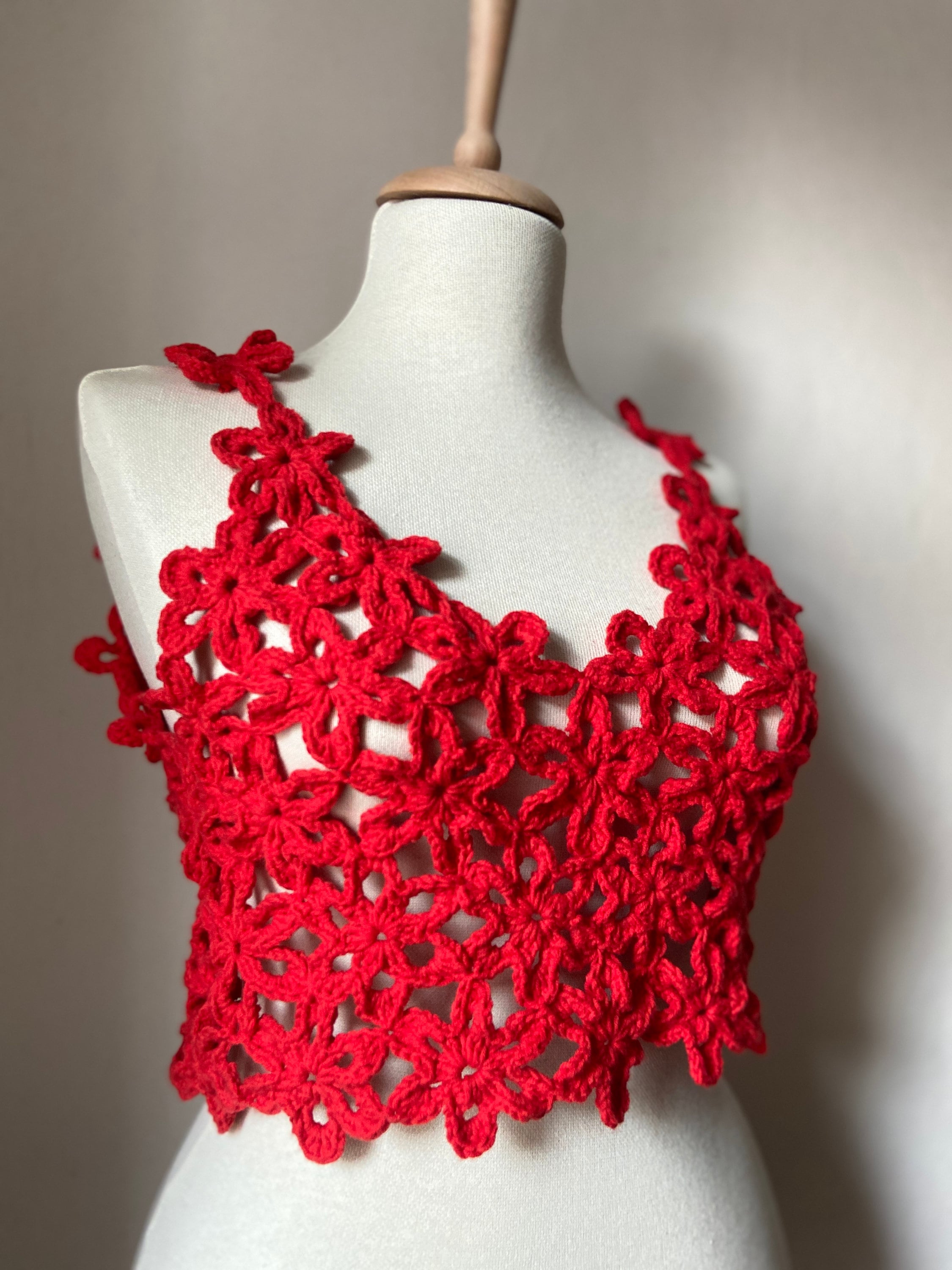 トップス EAPHI HAND CROCHET KNIT BUSTIER HAND CROCHET KNIT BUSTIER【POPUP先行】