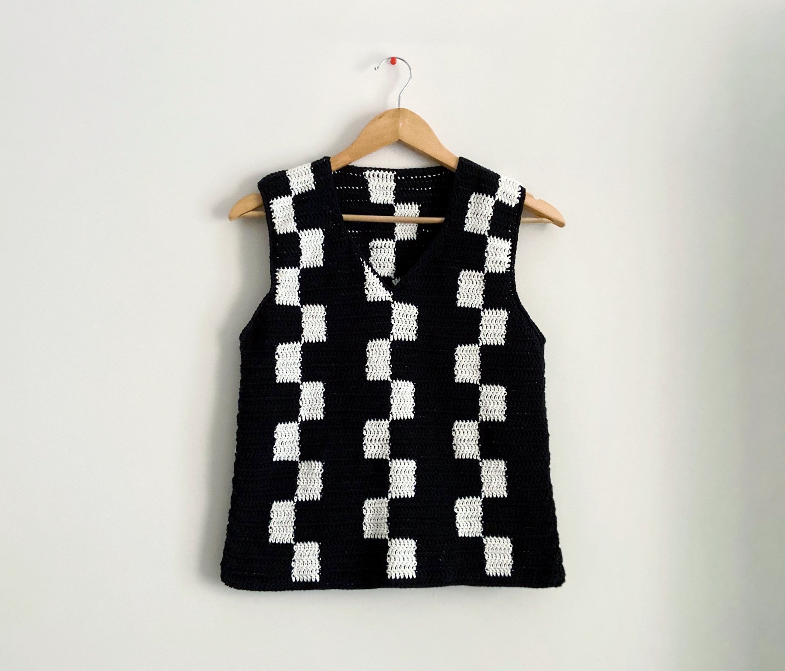 トップス KIN/crochet vest/BLACK Reiss Cotton Blend Crochet Vest in Black - REISS