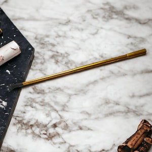 Personalized cigarette holder for women, cigarette holder for men, vintage Cruella gold cigarette holder, theme idea, personalized Valentine's Day gift