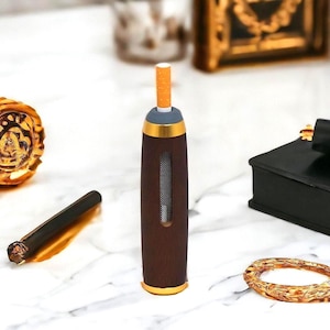Cenicero de ciudad personalizado, cenicero portátil para la ciudad y el hogar madera C, idea de regalo grabado con monograma, idea de accesorio de anteojeras pico