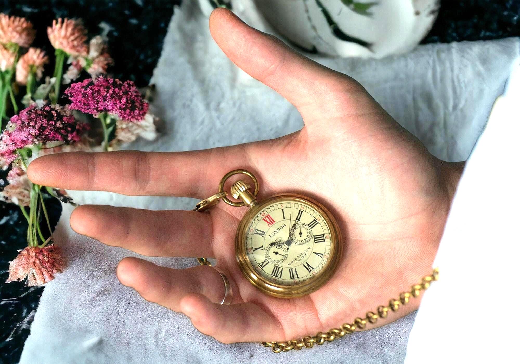 Personalized pocket watch, gold mechanical pocket watch N, wedding outfit, bohemian chic, engraved monogram, peaky blinders accessory
