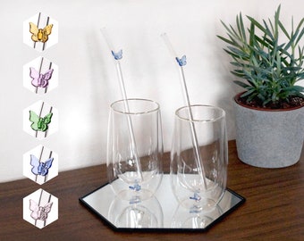 Doppelwandiges Schmetterling Trinkglas 2er-Set + Glashalme + Reinigungsbürsten ׀ verschiedene Farben als Schmetterling ׀ Geschenk