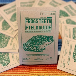 Frogs Teeth Field Guide FG21-001