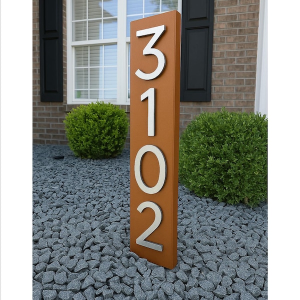 Plaque d'adresse en métal moderne : plaque en cuivre avec chiffres en argent
