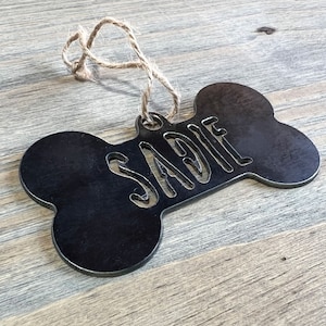 Ornamento personalizzato a forma di osso di cane in metallo: decorazioni natalizie personalizzate