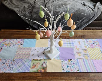 Grandma's Scraps Peanuts Easter Table Runner