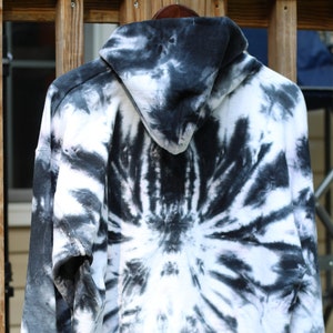 White hoodies for tie dying hotsell