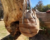 Vintage 90s Unique Kiondo Sisal shoulder bag