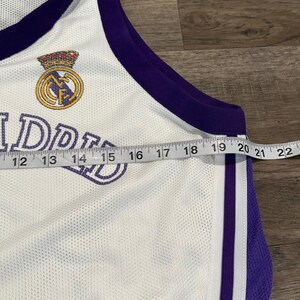 Camiseta sin mangas de baloncesto del Real Madrid de Nike Team Sports vintage para hombre, talla M, color blanco. imagen 5