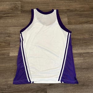 Camiseta sin mangas de baloncesto del Real Madrid de Nike Team Sports vintage para hombre, talla M, color blanco. imagen 3