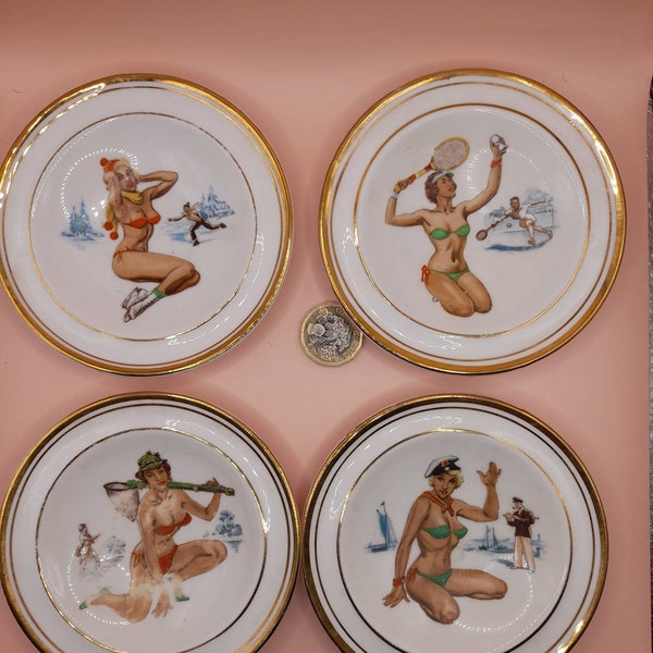 Vintage 4 x different sporting pin up girls, pin jewellery dishes 1940s.