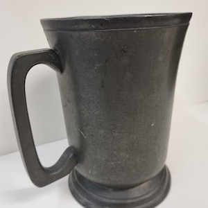 Antique marked Early Victorian Pewter Tankard