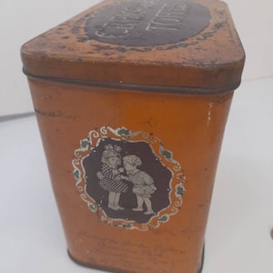 Antique 1920s to 1930s advertising Cremona Toffee Tin.