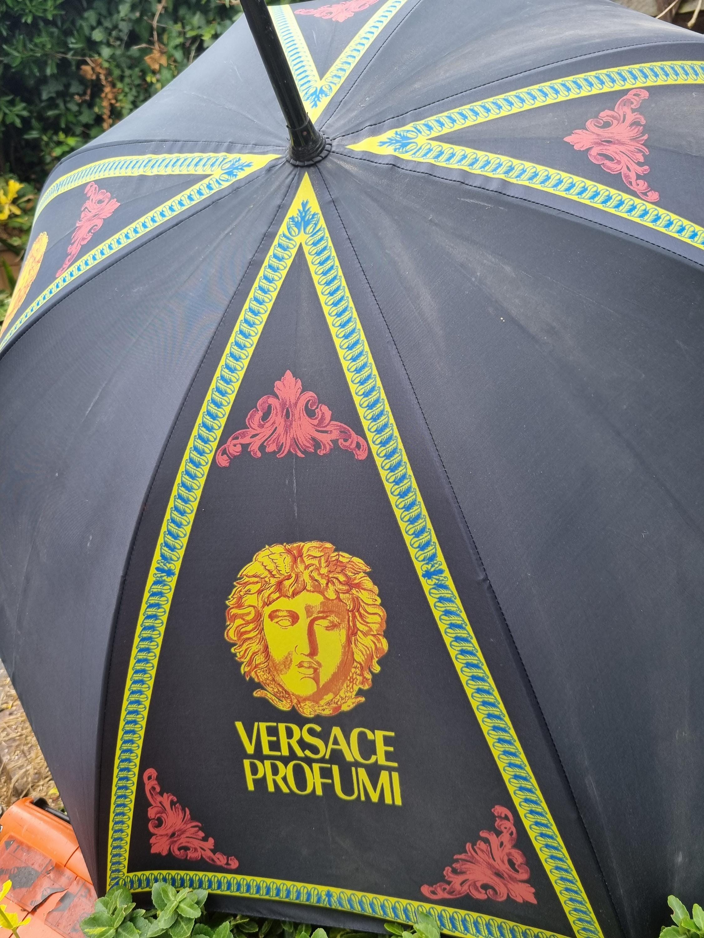 VERSACE PARFUMS ロゴ　傘 Vintage Versace Profumi Long Umbrella UK Only - Etsy