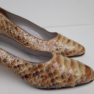 Vintage snakeskin shoes 1960s never worn. Size 6 and a half beautiful condition