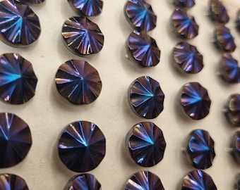 Art deco 1920s 36 Czechoslovakian glass buttons.