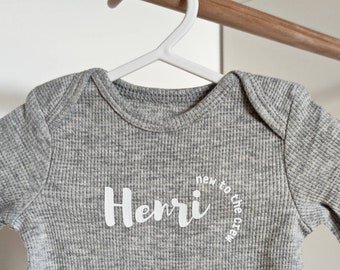 Personalized baby body "new to the crew"