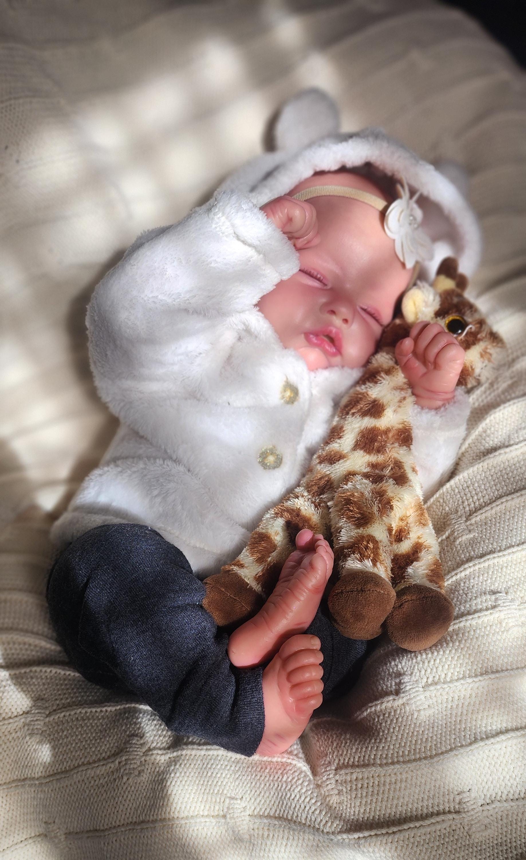 【リボーンドール】 Quinbee Amazon.com: SCOM Lifelike Reborn Baby Dolls Quinbee - 20