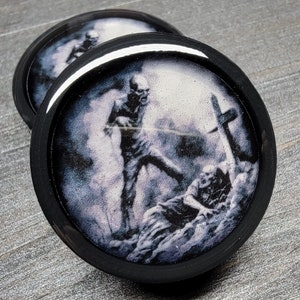 Beyond the Grave - Plugs Gauges Earrings (Pair)
