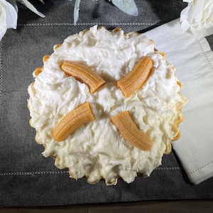 9&quot; Banana Cream Pie Candle. Novelty Candle. Banana Candle. Kitchen Decor. Gift for Mom.
