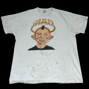 Camiseta desgastada de la revista MAD de los años 90