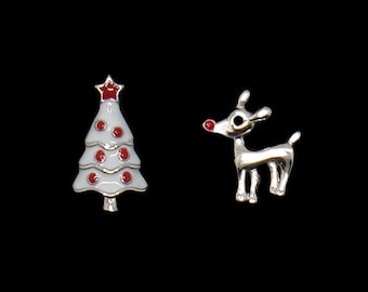 Pendientes asimétricos Arbol de Navidad y Ciervo pequeño de plata esterlina y esmalte, pendientes niña, infantil, minimalistas, divertidos