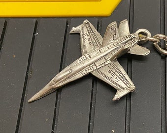 Keyring F-18 Hornet airplane Keychain Replica Maverick gift present