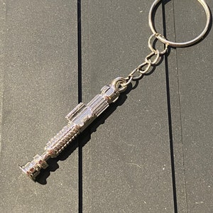 Llavero con sable de luz de Obiwan, colgante hecho a mano
