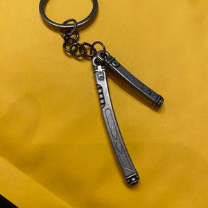 Handmade Alloy Laser sword ahsoka hilt Keyring Keychain, Women Men Jewelry, geek Pendant, Gamer Gift, Nerd gift, movie fan lightsaber