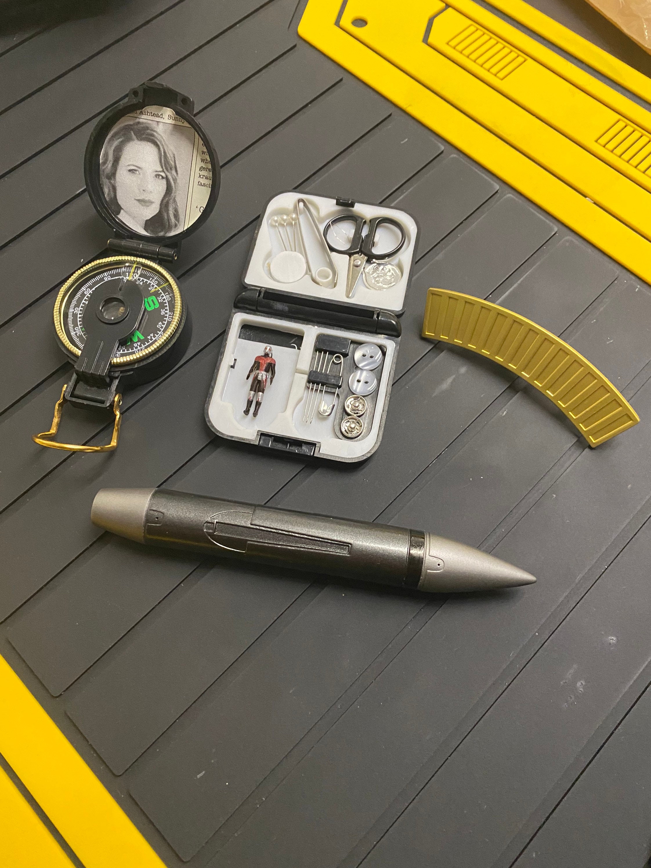 Captain America Compass Ant hero Emergency Sewing Kit iron man ex wife president loki suit movie prop replica combo