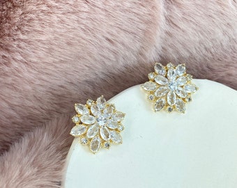 Morpheus Earring | Flower Earring | Diamond-look Earring | Crystal Earring | Classic Earring | Gift for Her