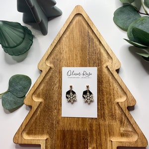 Snowflake Earrings | Polymer Clay Earrings | Clay Snowflakes | Winter Earrings | Christmas Earrings | Christmas Gift | Gift for Mom