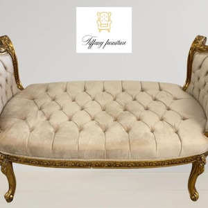 French Small Chaise Lounge Vintage Taste Furniture French Bench Baroque Furniture Rococo Style Settee Beige Tufted Velvet French Settee