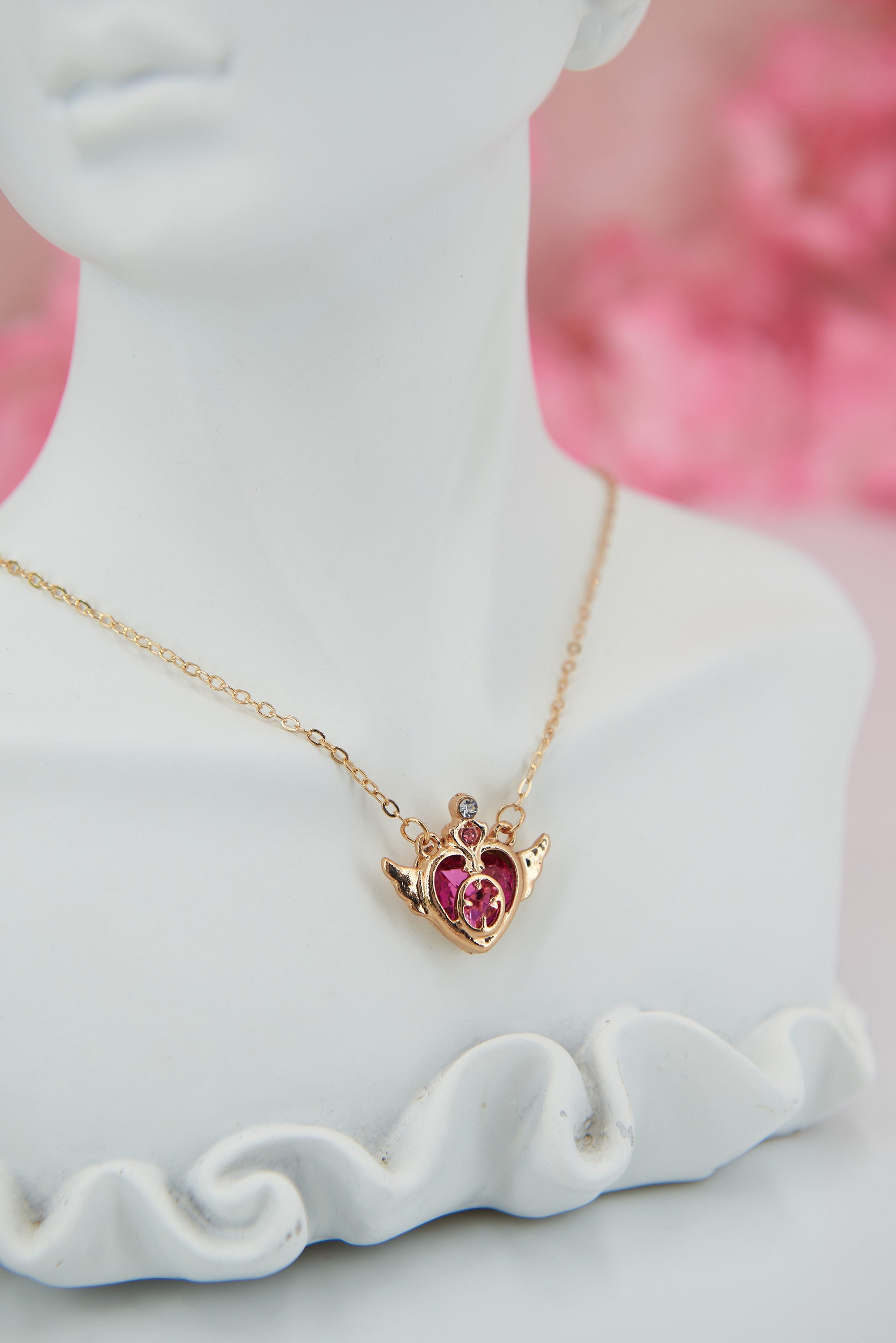 Lolirock iris necklace amazon deals