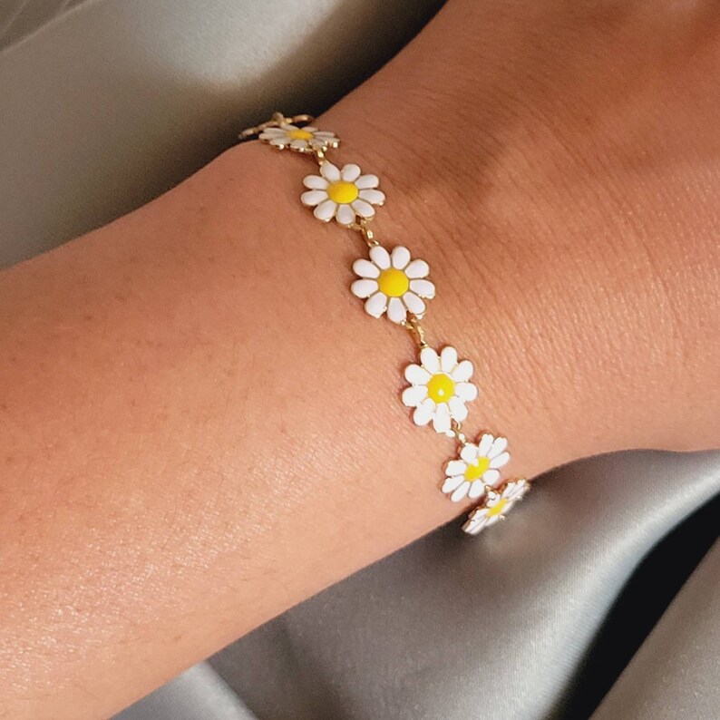 Multicolour Flower Charms Bracelet Gold Plated Yellow White Etsy