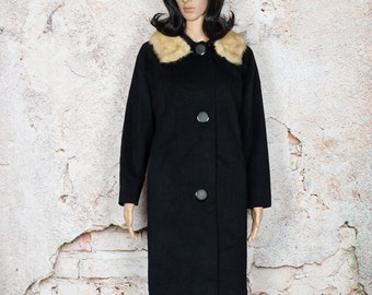 Vintage Women&#39;s 50s/60s Black Merino Wool w/ Fur Collar Union Made Coat