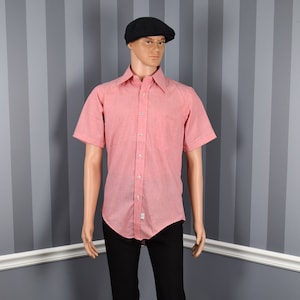 Vintage Men&#39;s 60s Durable Press Red Button Up Shirt - 15